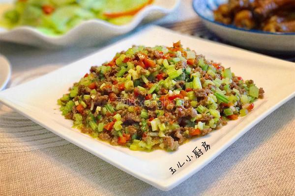 芹菜碎牛肉的做法图解11