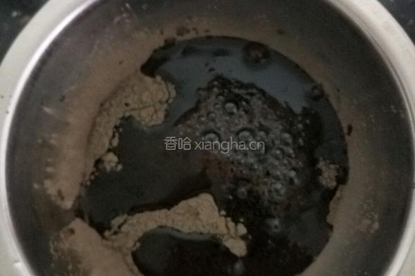 炼奶黑凉粉的做法图解2