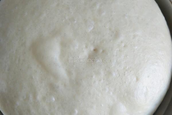 豆沙面包的做法图解4