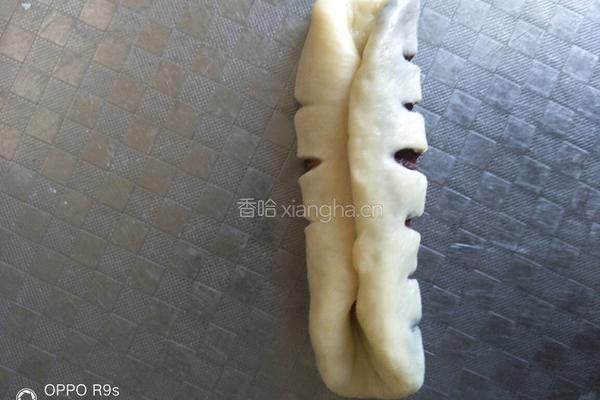 豆沙面包的做法图解9