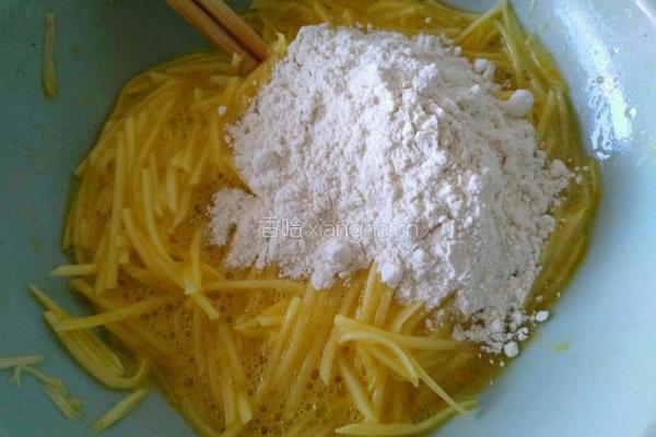 香煎土豆丝鸡蛋饼的做法图解4