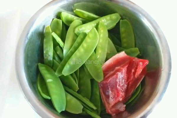荷兰豆炒牛肉的做法图解1