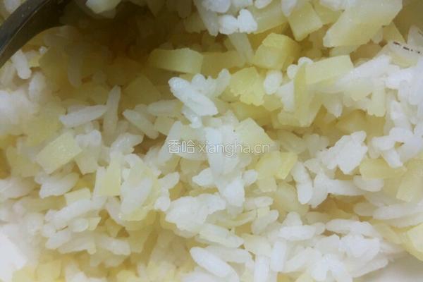土豆炸米花的做法图解3