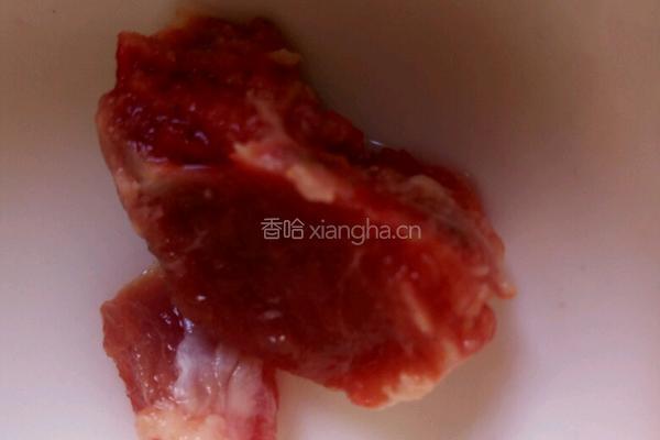 天麻排骨汤的做法图解2