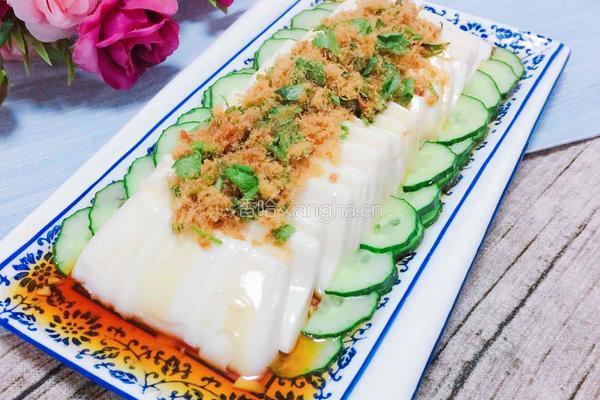 肉松拌豆腐的做法图解1