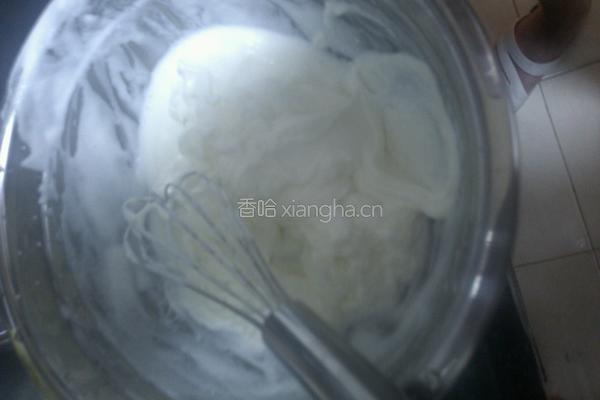 香蕉奶油夹葡萄的做法图解4