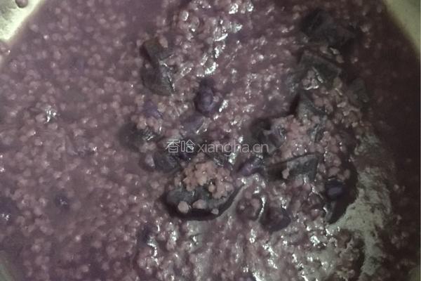 紫薯小米粥的做法图解6