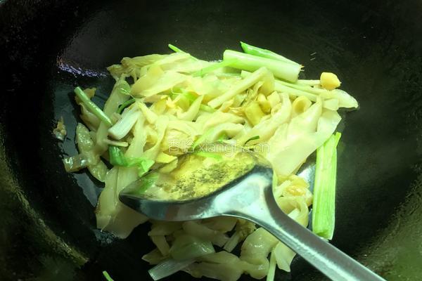 水煮酸菜鱼的做法图解4