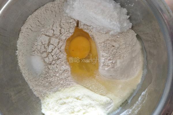 全麦奶香吐司的做法图解2