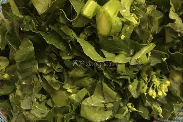 芥蓝菜炒饭的做法图解3