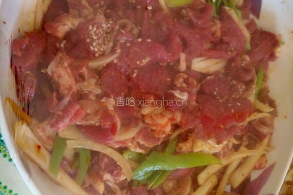 土豆炖牛肉柿子的做法图解2