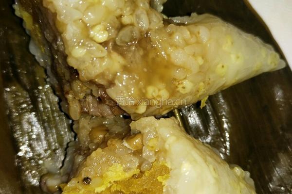 蛋黄肉粽的做法图解26