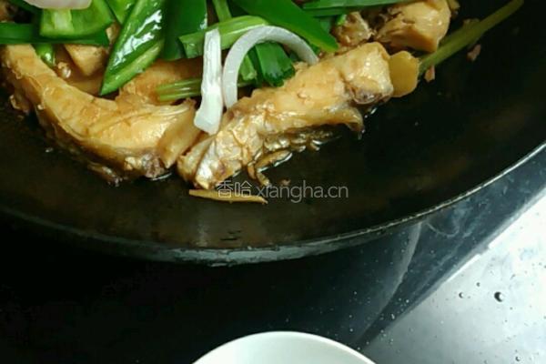 煎焖鲩鱼腩的做法图解16