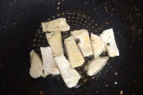 青椒炒肉卷的做法图解4