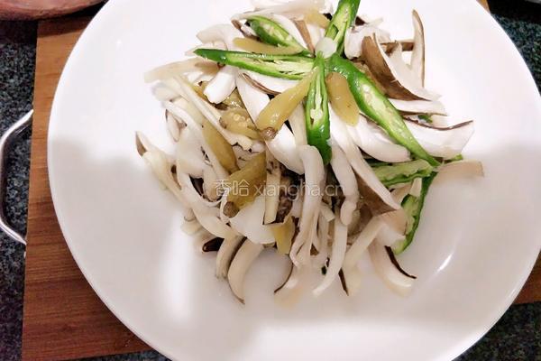 泡山椒蒸三塔菌的做法图解9