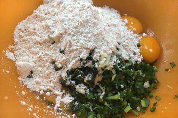 韭菜鸡蛋煎饼（电饼档模式）的做法图解4