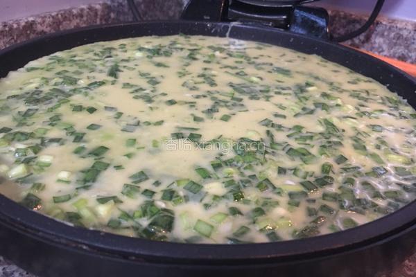 韭菜鸡蛋煎饼（电饼档模式）的做法图解7