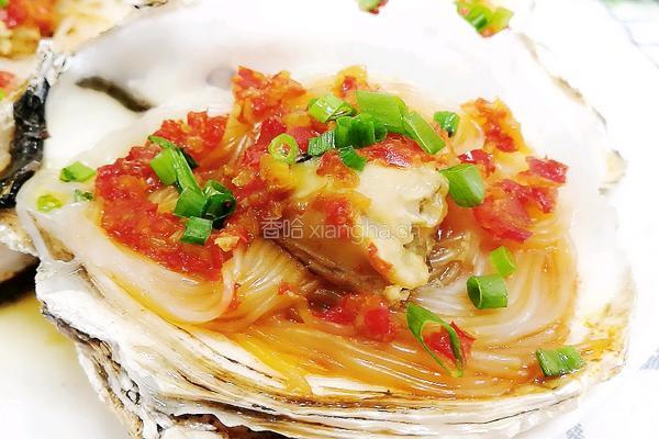 蒜蓉粉丝蒸生蚝的做法图解8