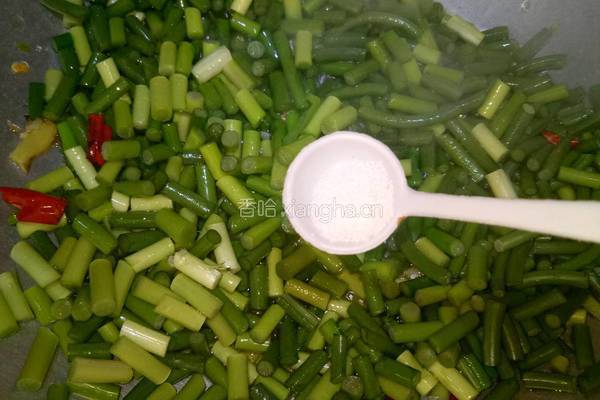 蒜苔炒肉沫的做法图解5