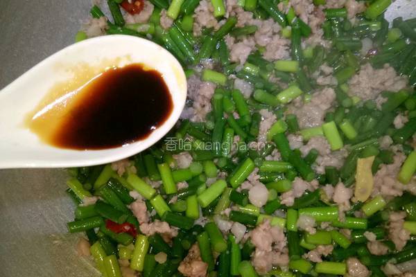 蒜苔炒肉沫的做法图解7