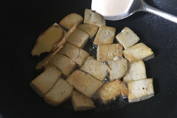 酱牛肉烧豆腐时蔬的做法图解3