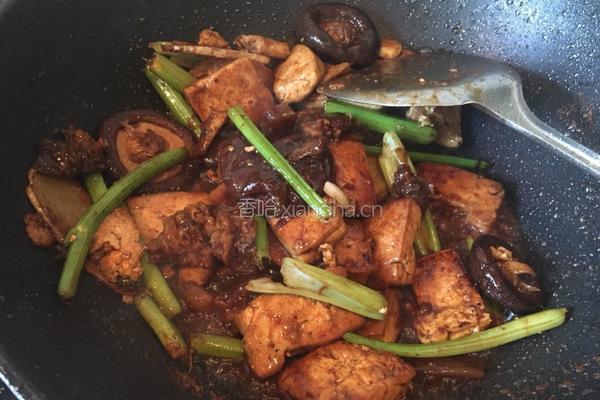 酱牛肉烧豆腐时蔬的做法图解7