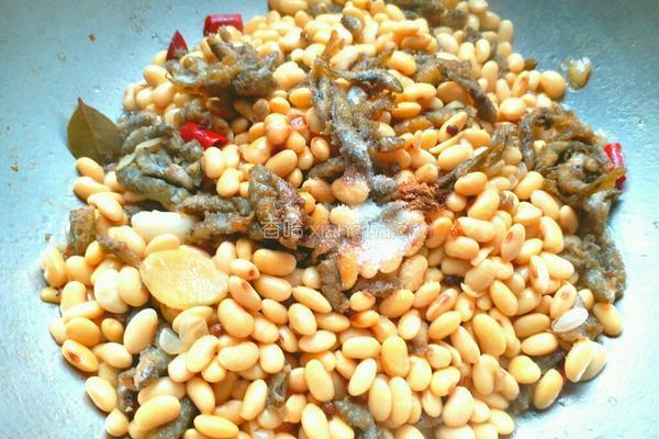 小鱼炖豆芽的做法图解11