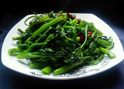 素炒空心菜