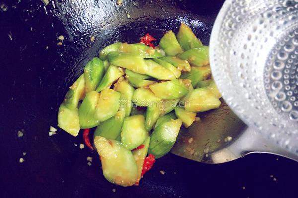蒜蓉炒丝瓜的做法图解8