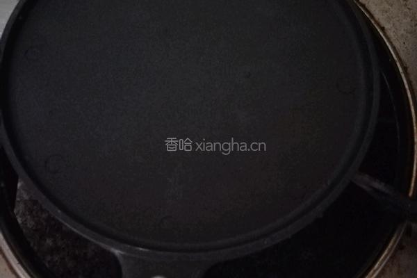 自制芝麻蛋卷的做法图解3