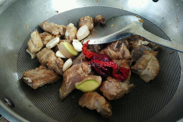 毛豆米烧排骨的做法图解6