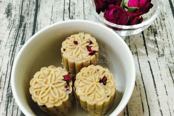 莲子泥玫瑰花饼糕的做法图解17