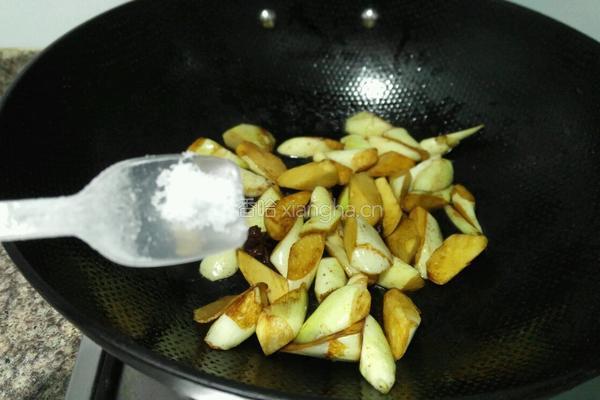 油焖茭白的做法图解7