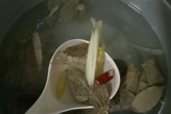 泡椒鸡爪的做法图解3