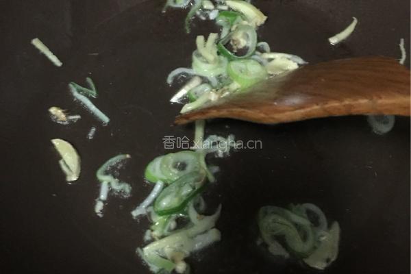 酸甜苦辣（苦瓜）的做法图解2