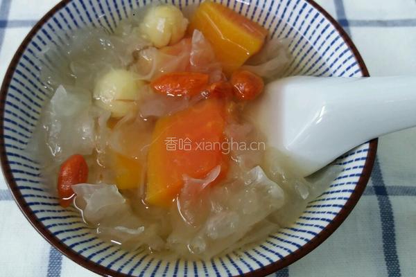 木瓜银耳莲子汤的做法图解7