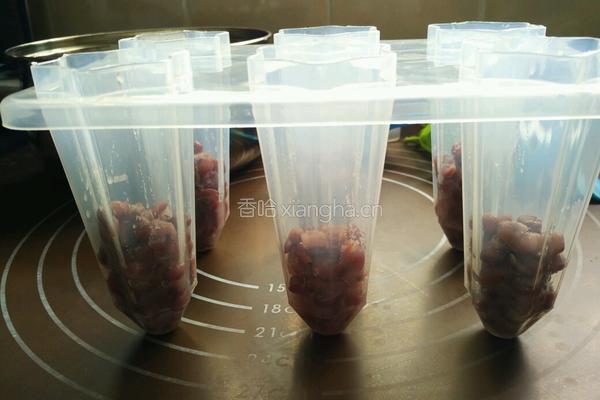 牛奶红豆冰棍的做法图解6