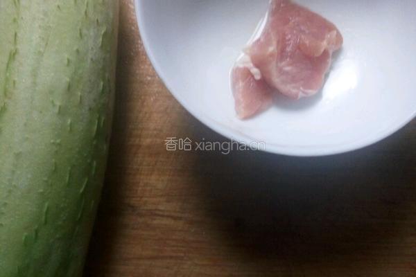 丝瓜肉末汤的做法图解1