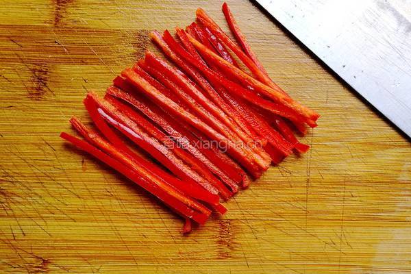 清蒸鲫鱼灌肉的做法图解4