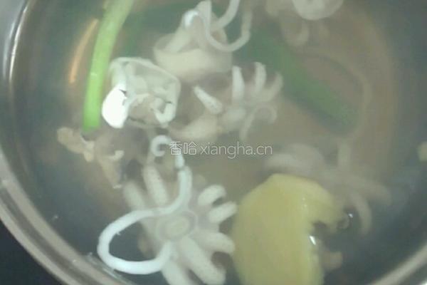 白灼墨鱼的做法图解6