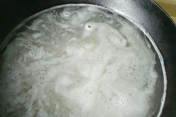青菜豆腐菌汤的做法图解4