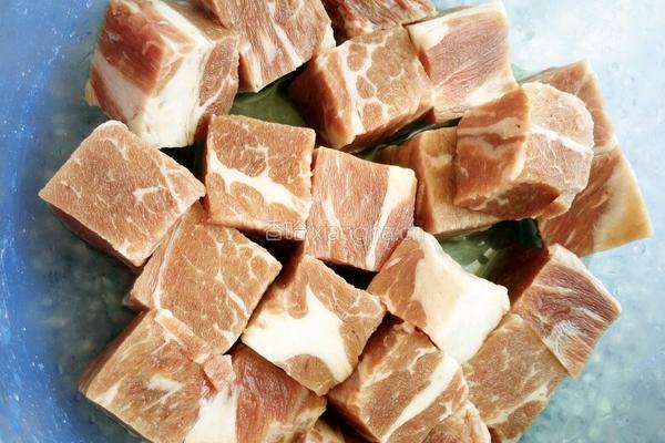 红烧牛肉的做法图解1