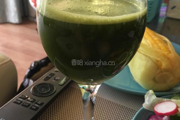 香梨芹菜汁的做法图解10