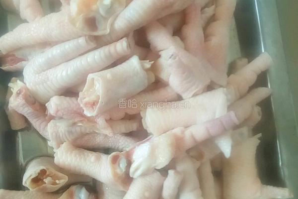 傣味鸡脚的做法图解1