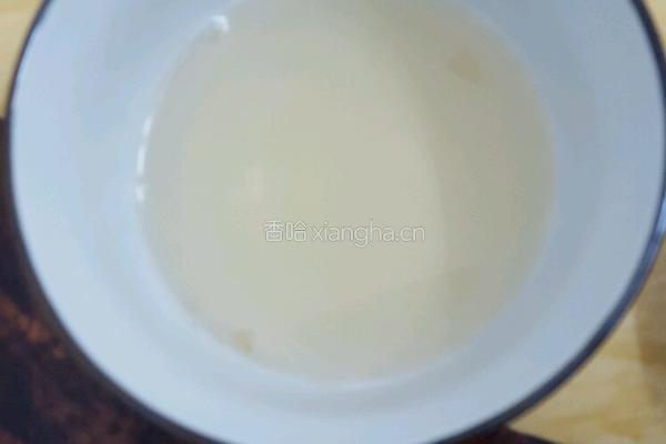 蓝莓慕斯的做法图解5