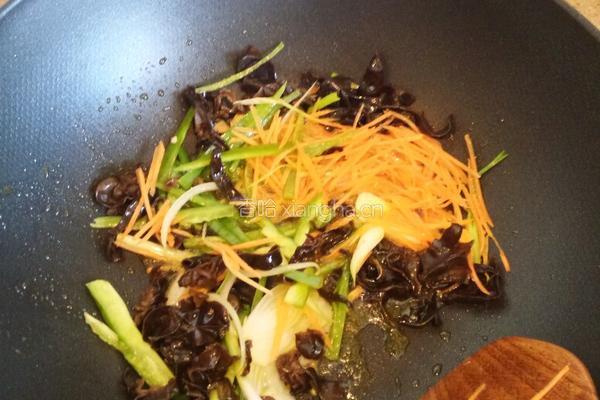 鱼香金针菇的做法图解4