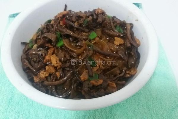 榛蘑炖粉条的做法图解6