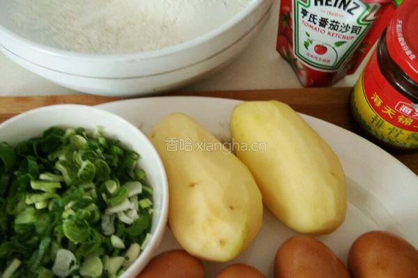 土豆丝茄汁蛋饼的做法图解1