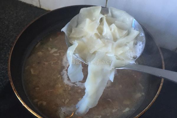 饺子皮做的蛤蜊面的做法图解17