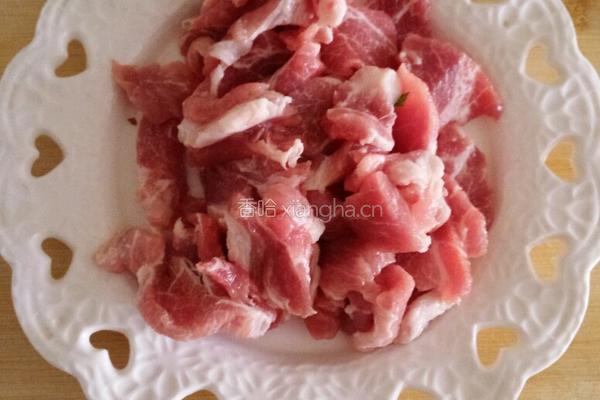 葱爆肉的做法图解1